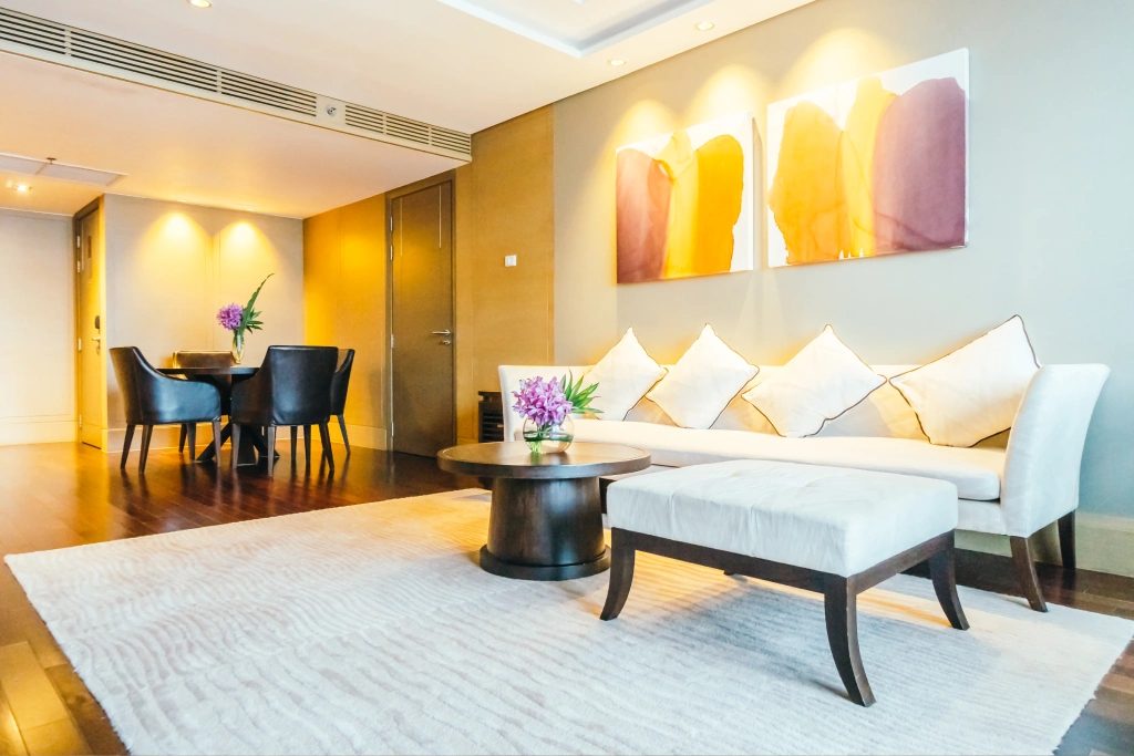 shutterstock_2160330271 (1)