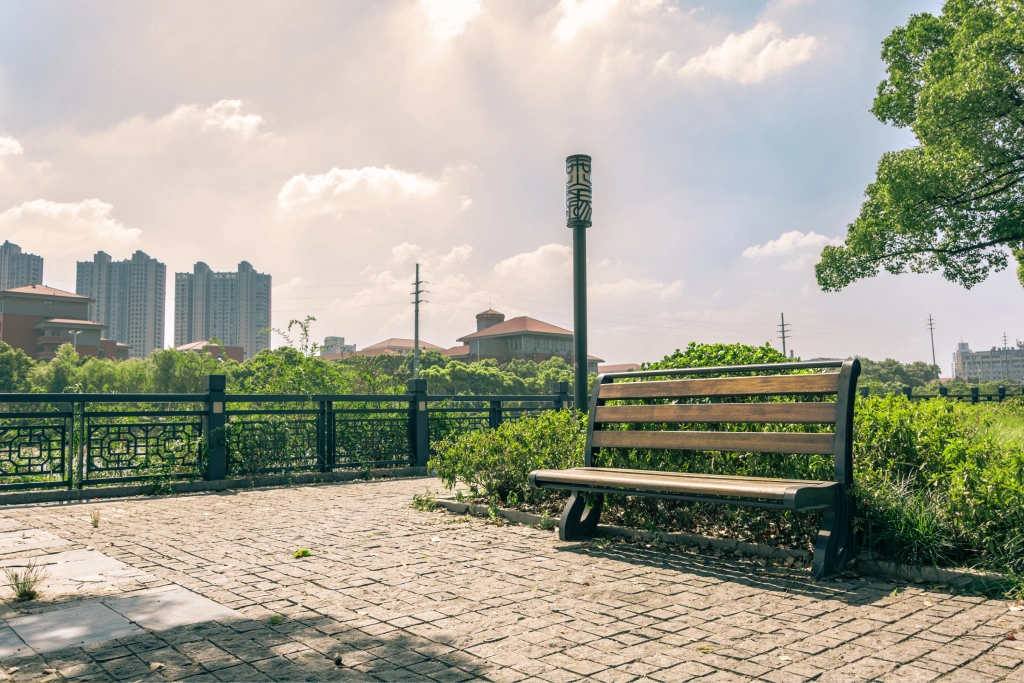 shutterstock_2160330271 (2)